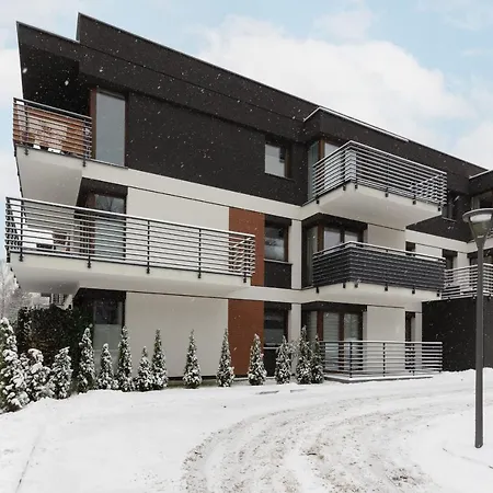 Apartment With Balcony By The Park In Lodz By Renters Prestige Exterior photo